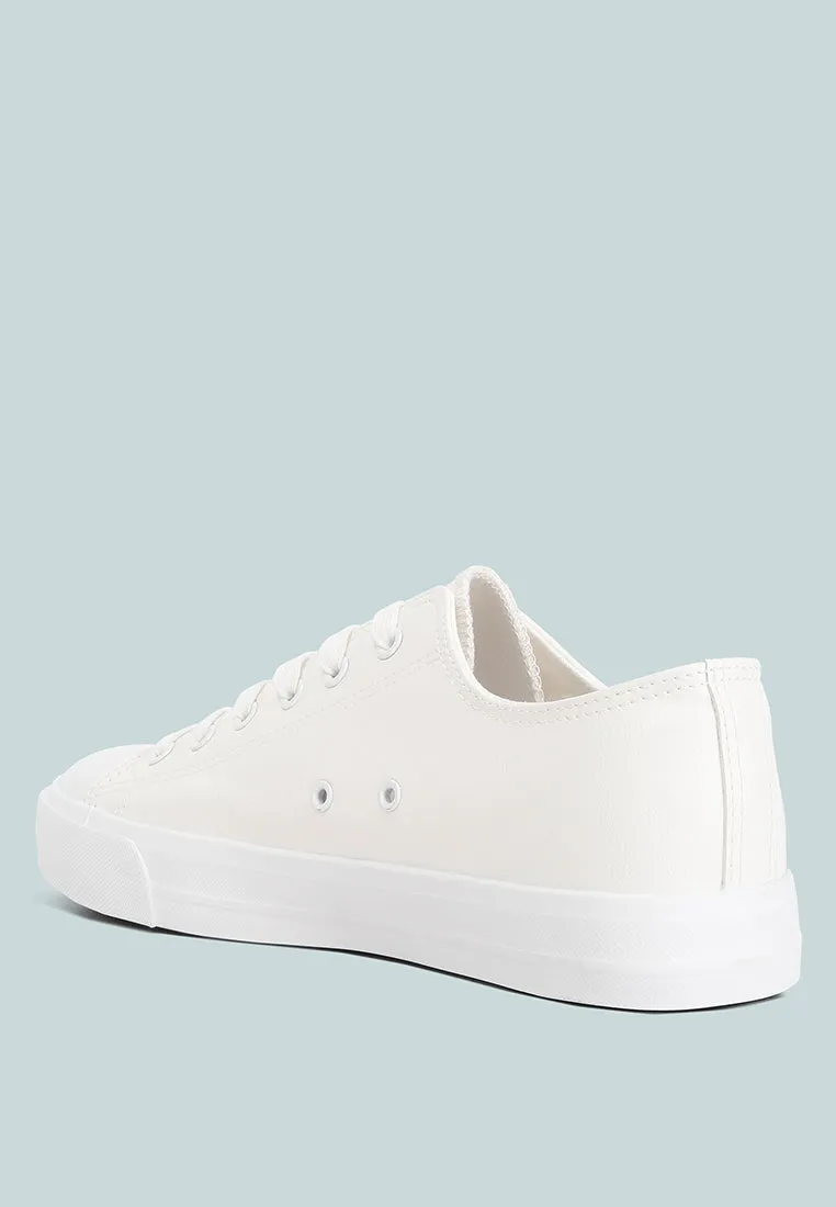 men's casual sneakers