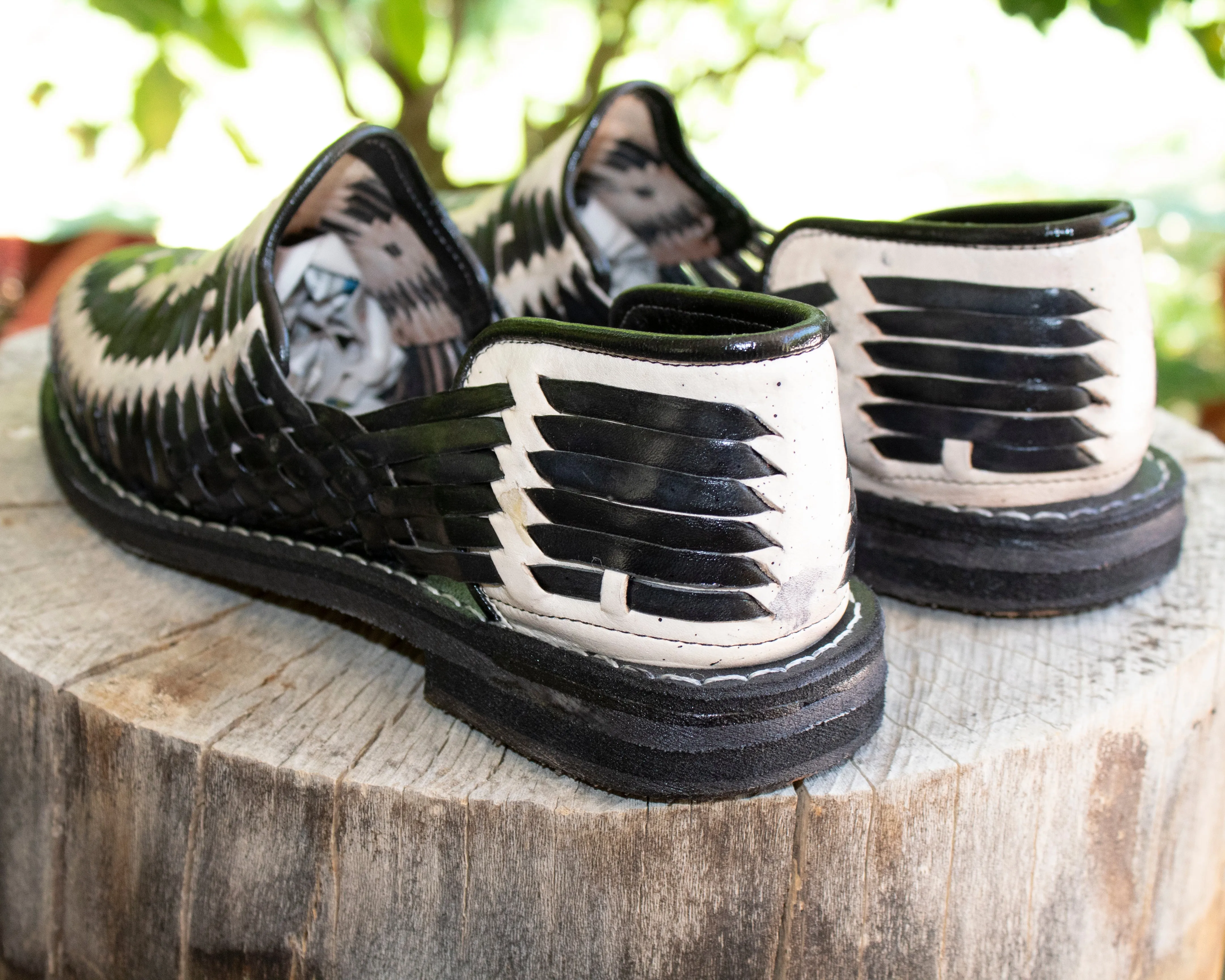 MENS LEATHER 2 TONE MEXICAN MOCASSIN SHOE SANDALS