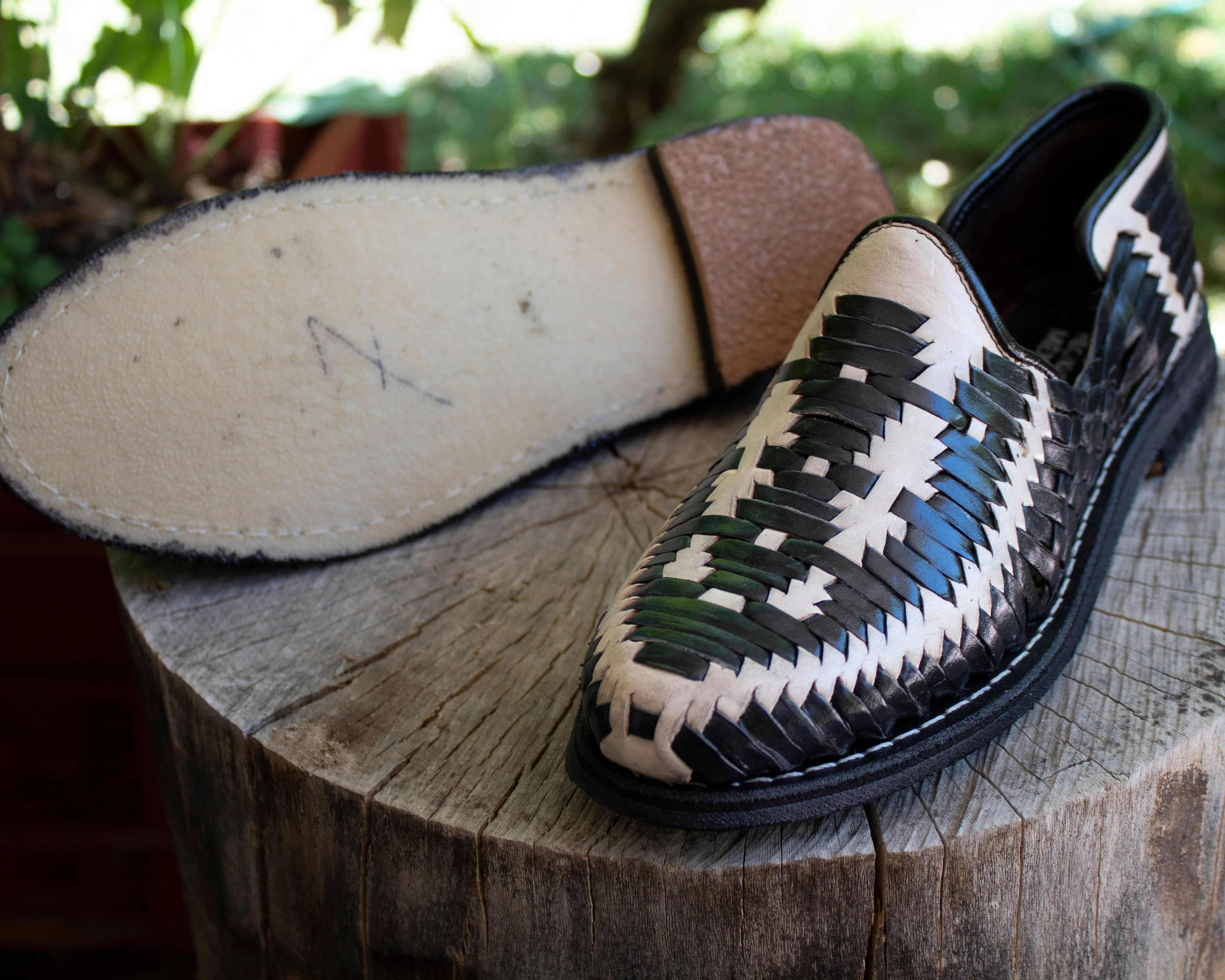 MENS LEATHER 2 TONE MEXICAN MOCASSIN SHOE SANDALS