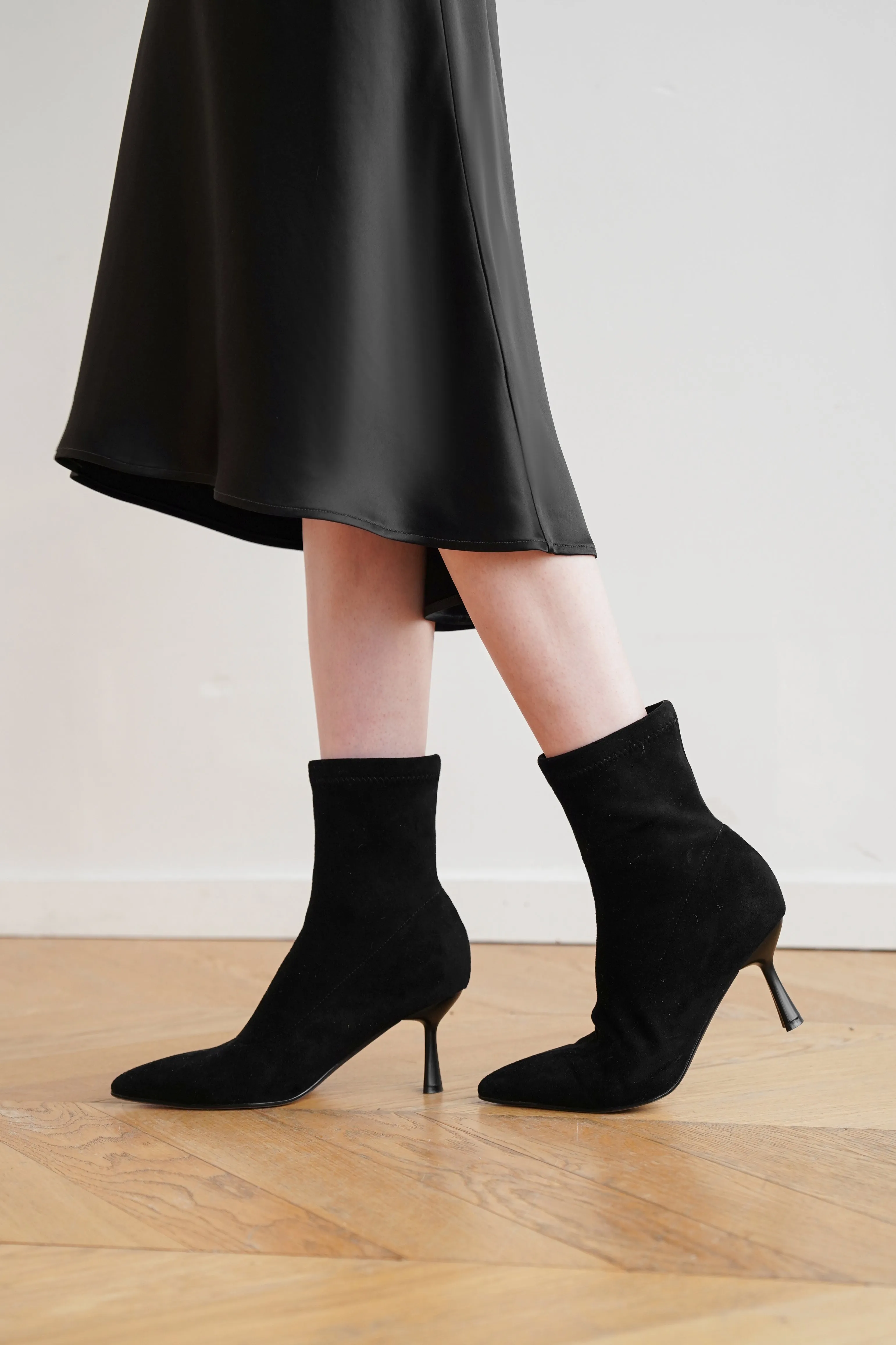 Meredith Suede Ankle Boots - Black