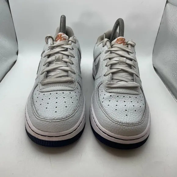 Nike Air Force 1 LV8 girls blue sneakers size 5 youth