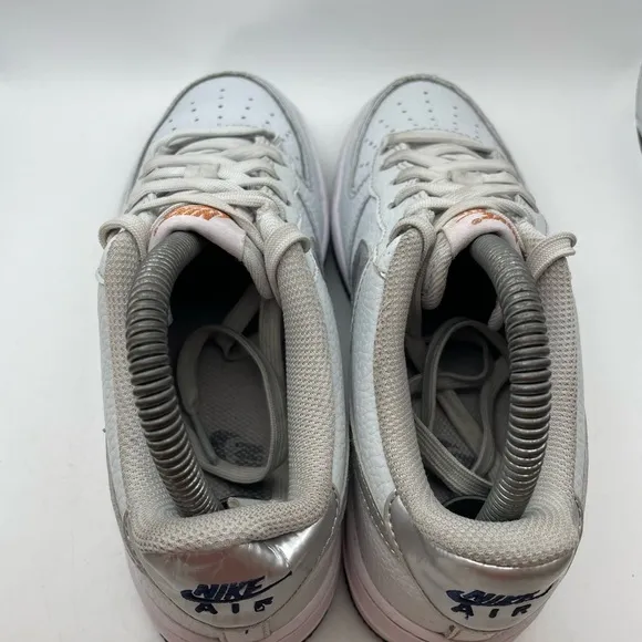 Nike Air Force 1 LV8 girls blue sneakers size 5 youth