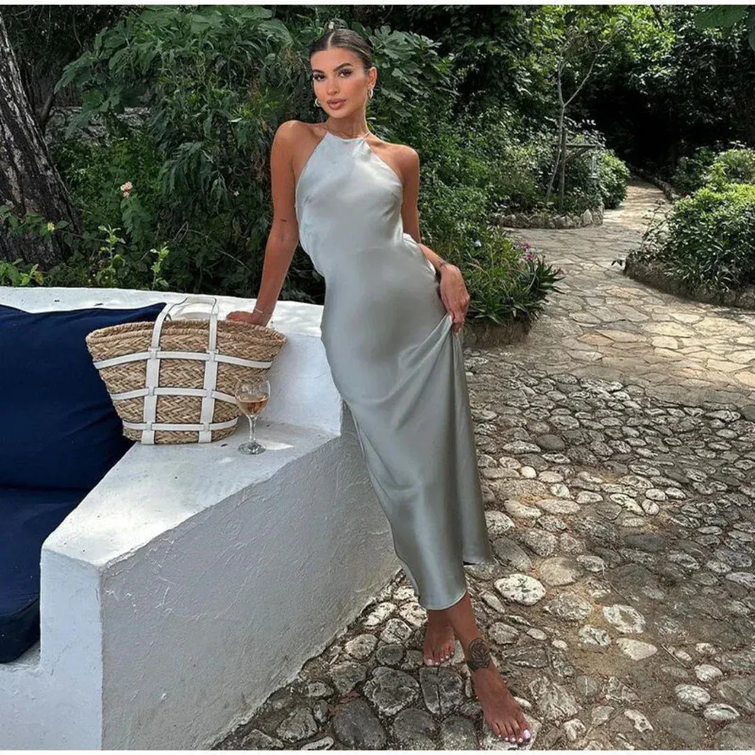 Noemi | Elegant Halter Neck Dress