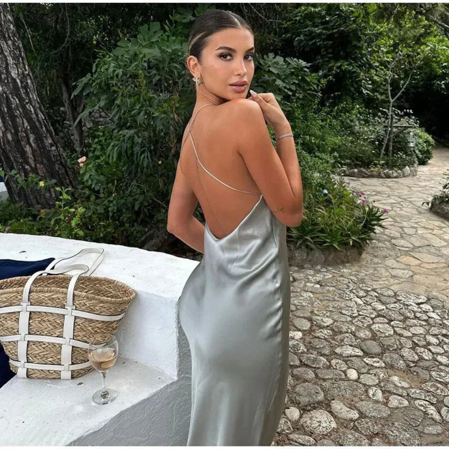 Noemi | Elegant Halter Neck Dress