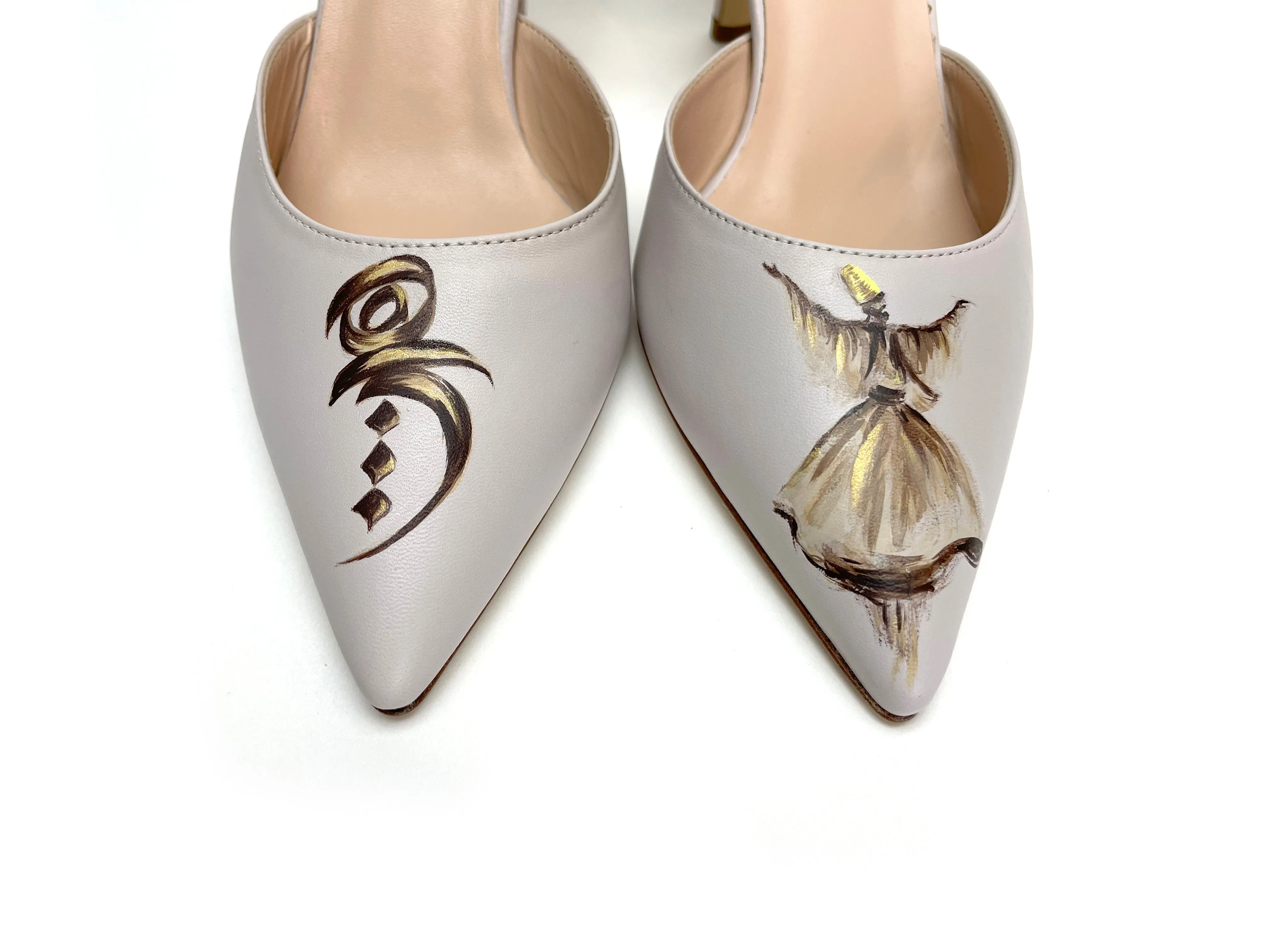 Sama Pumps