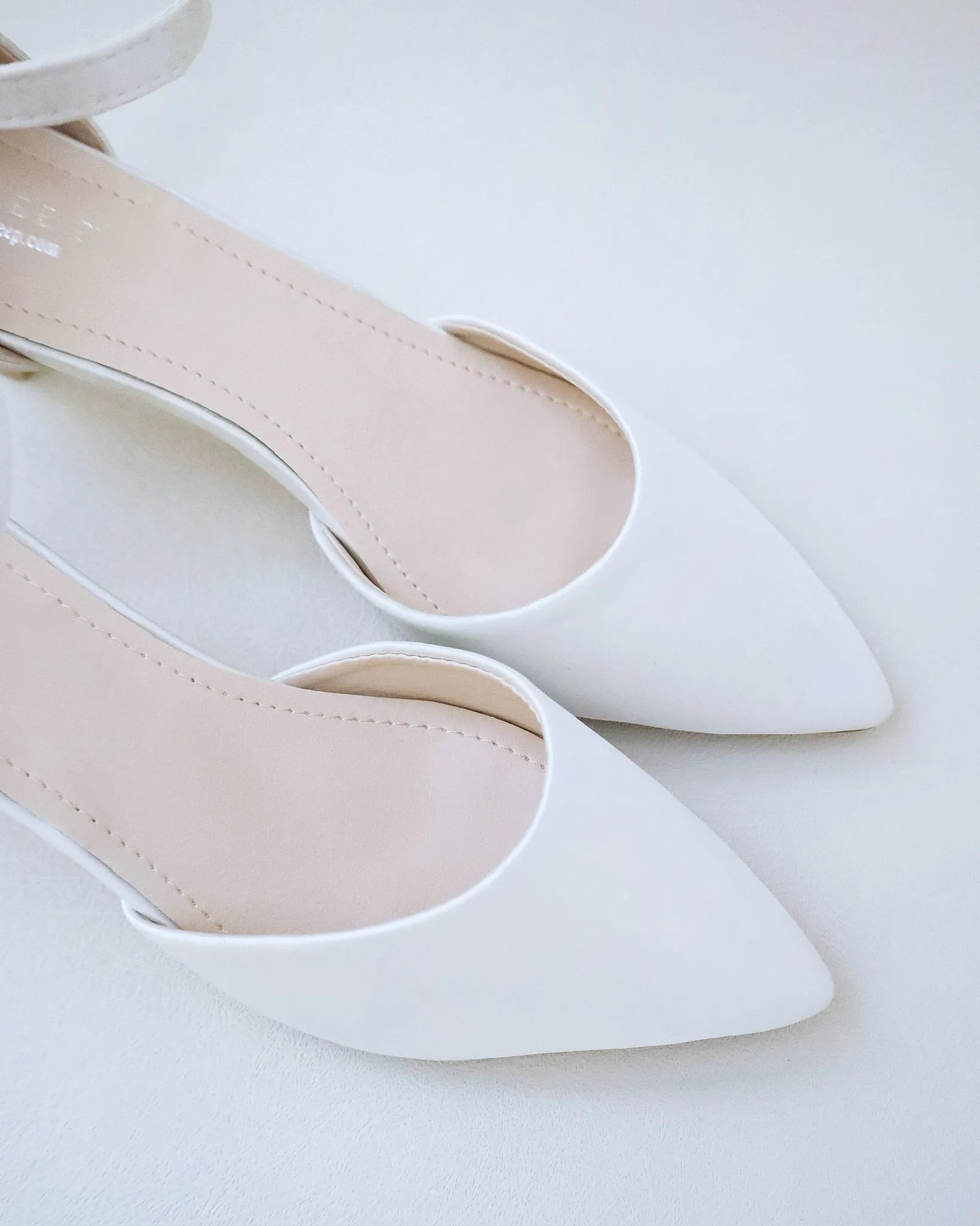 Satin Pointy Toe Low Heels Wedding Shoes