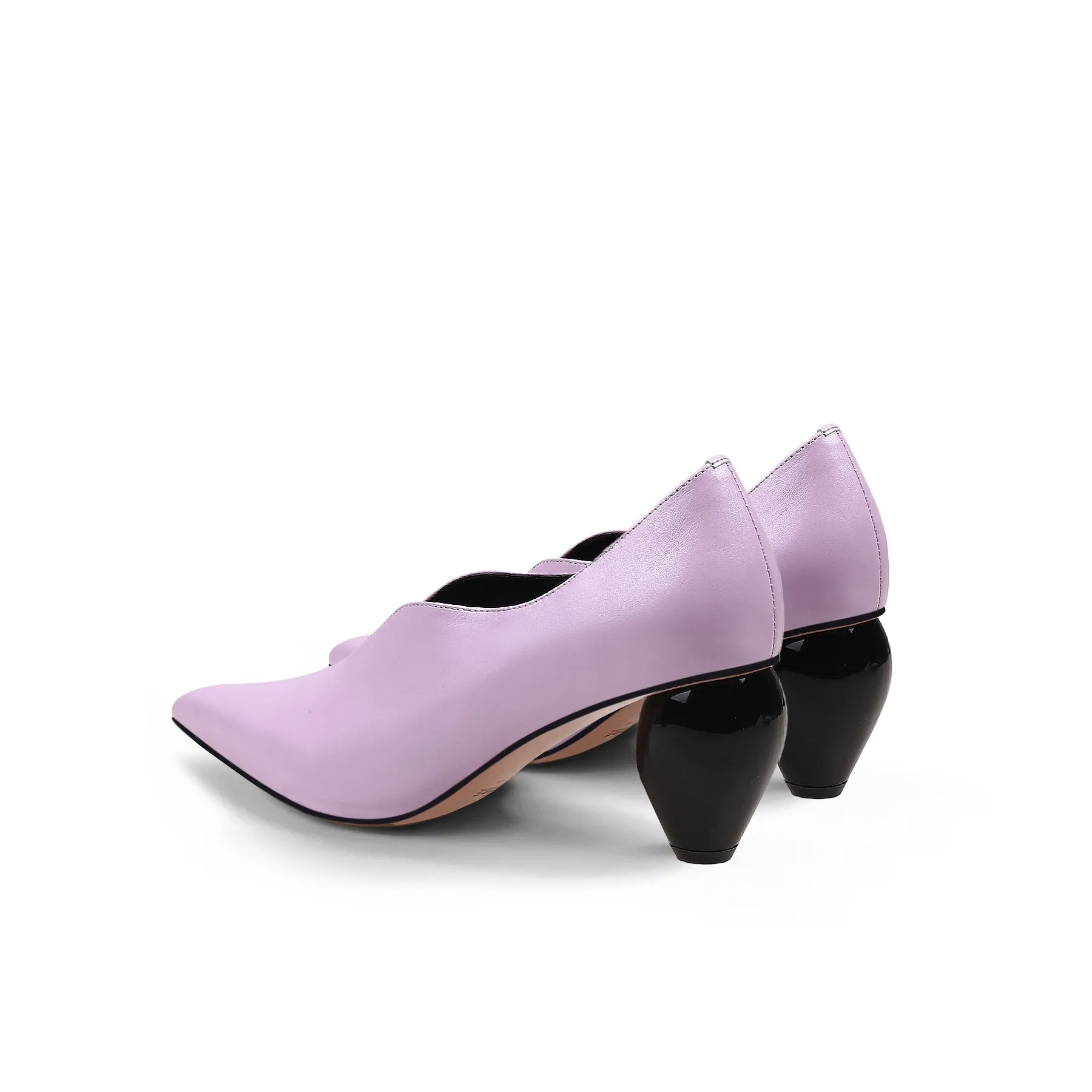 Scalloped Edges-Curve Shaped Leather Pump - Lavender
