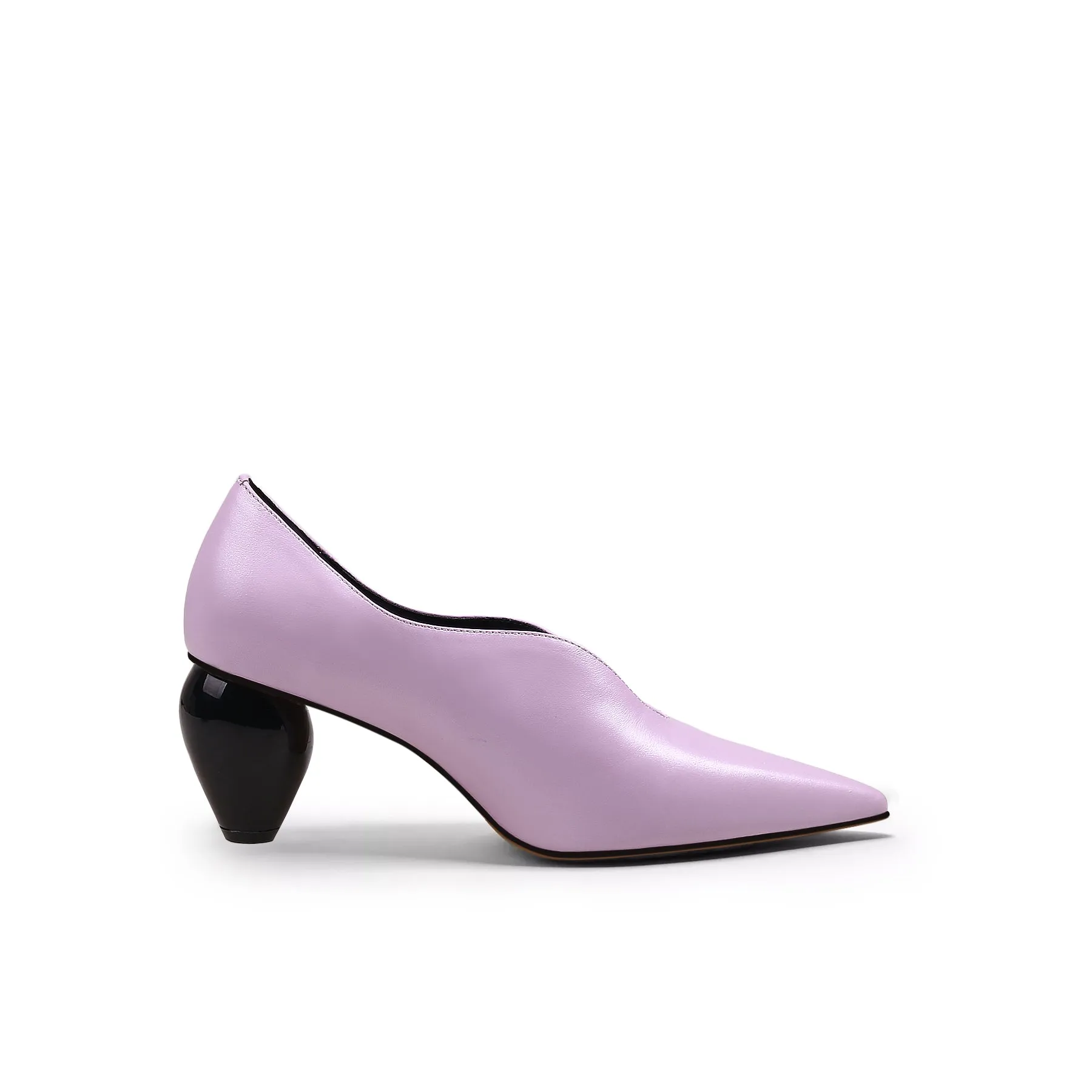 Scalloped Edges-Curve Shaped Leather Pump - Lavender