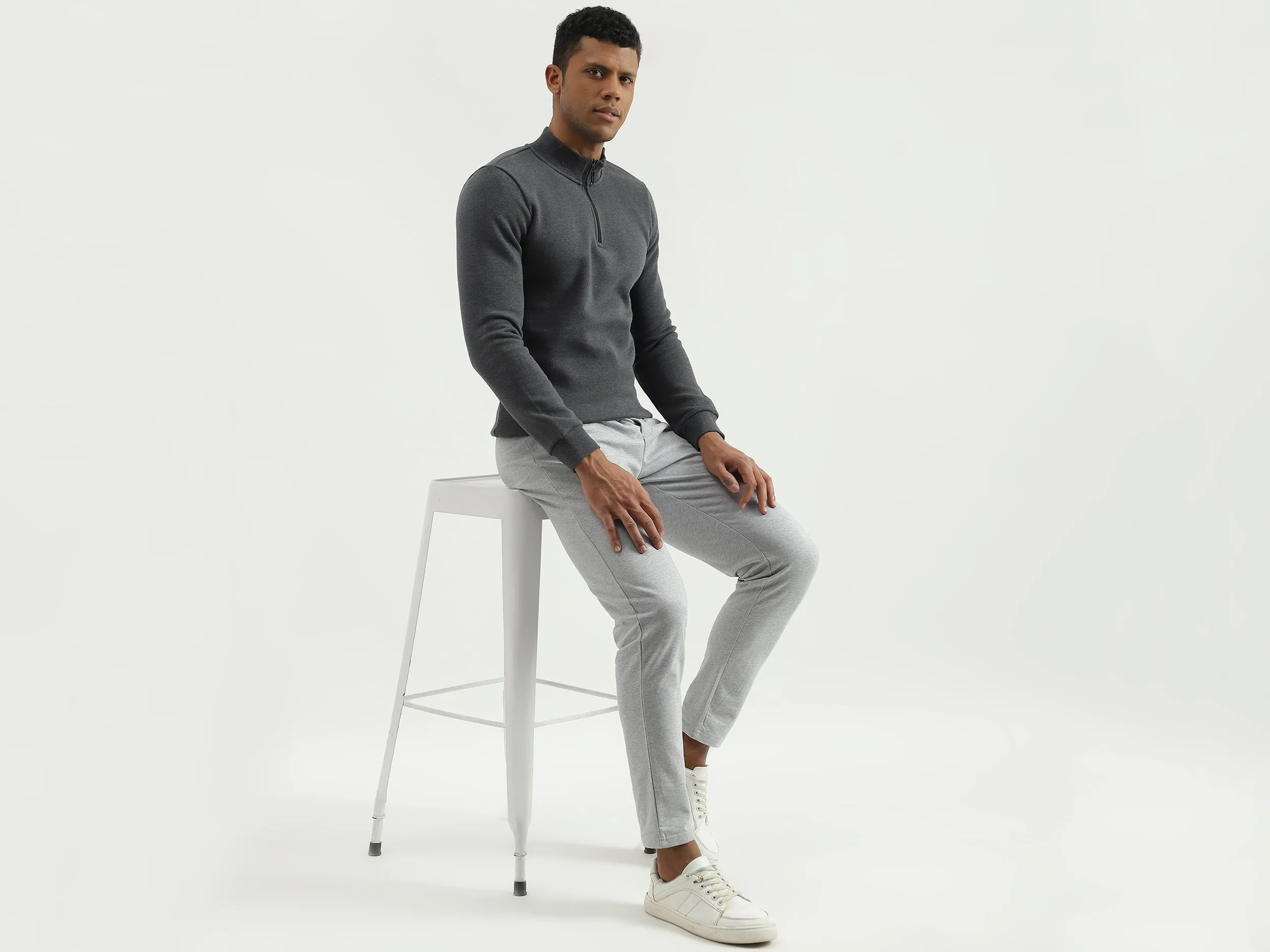 Slim Fit Mock Neck Solid Sweatshirt
