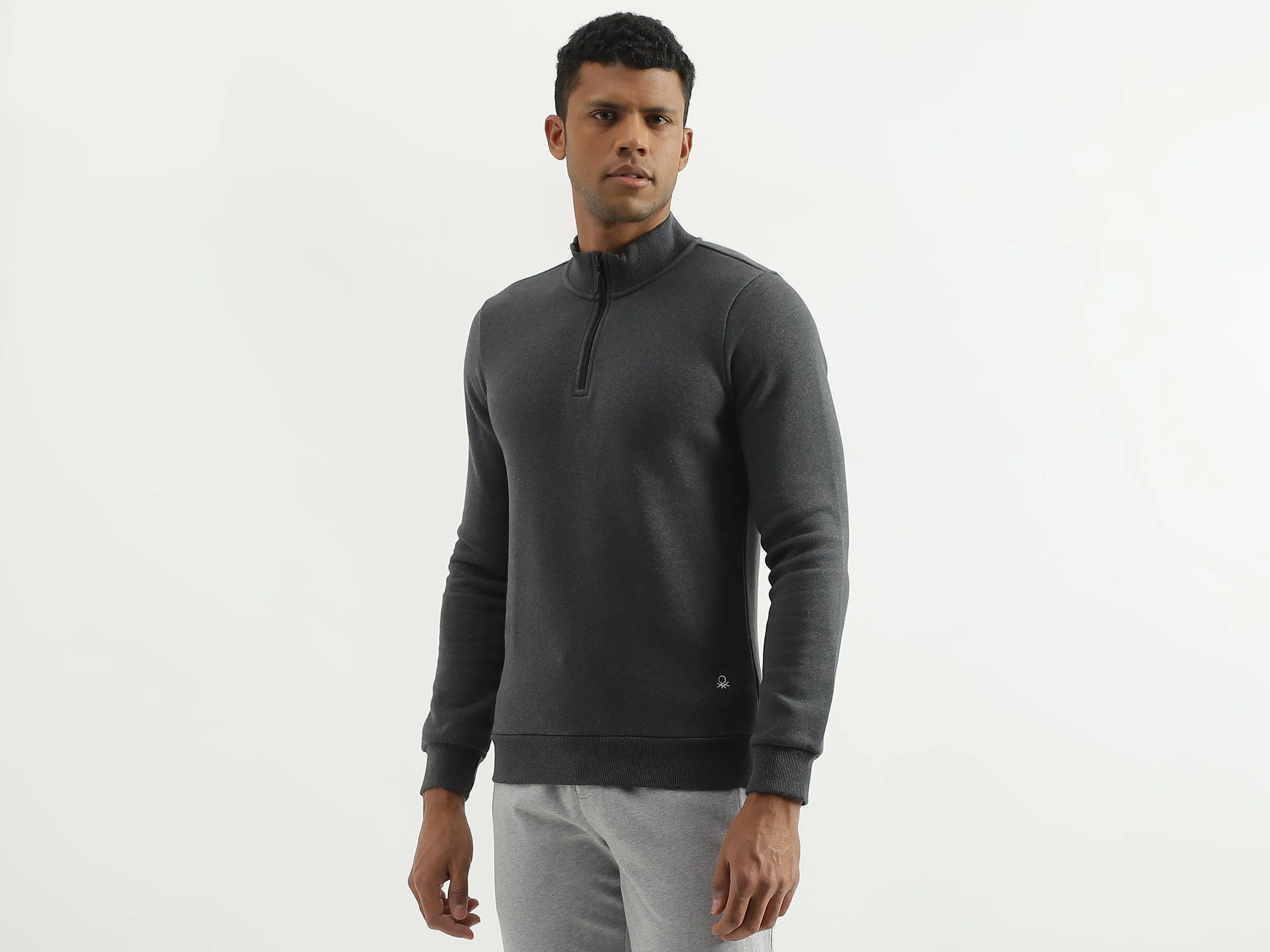 Slim Fit Mock Neck Solid Sweatshirt