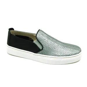 Sneak Name Gunmetal