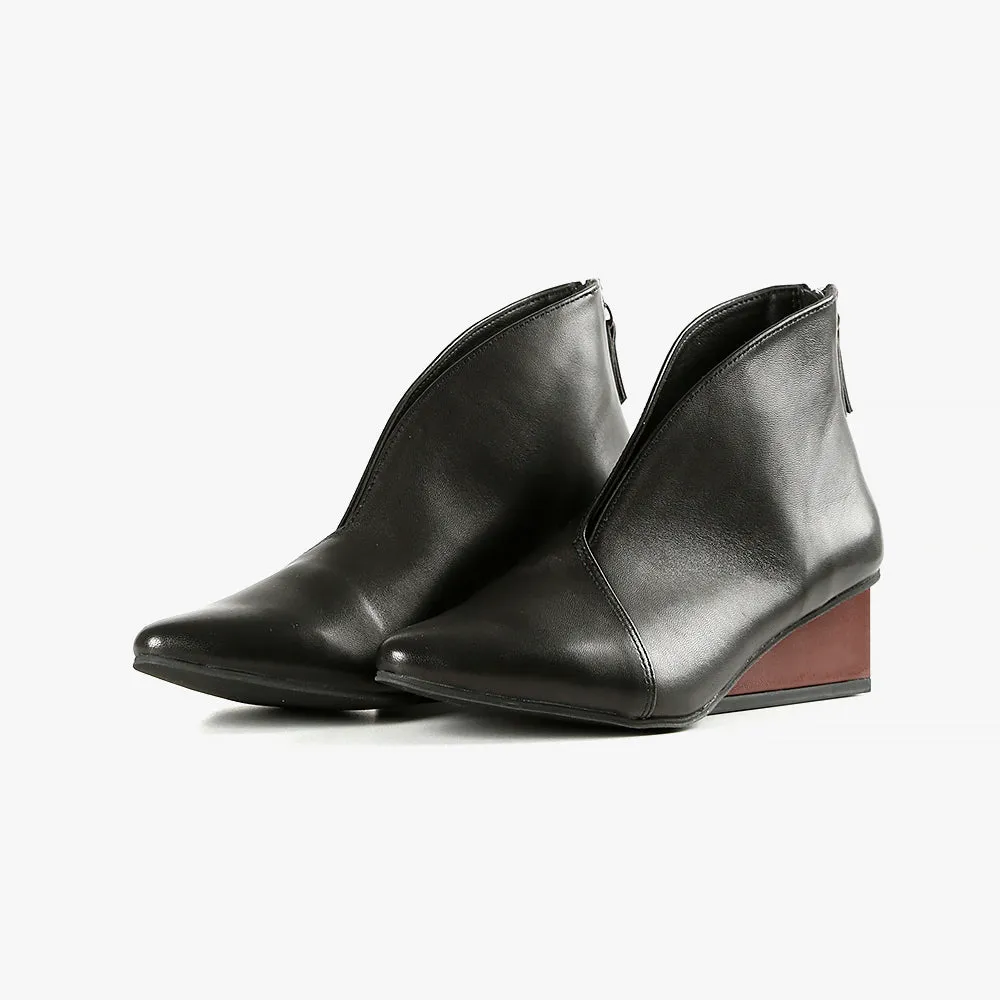 Square Wedge Shootie
