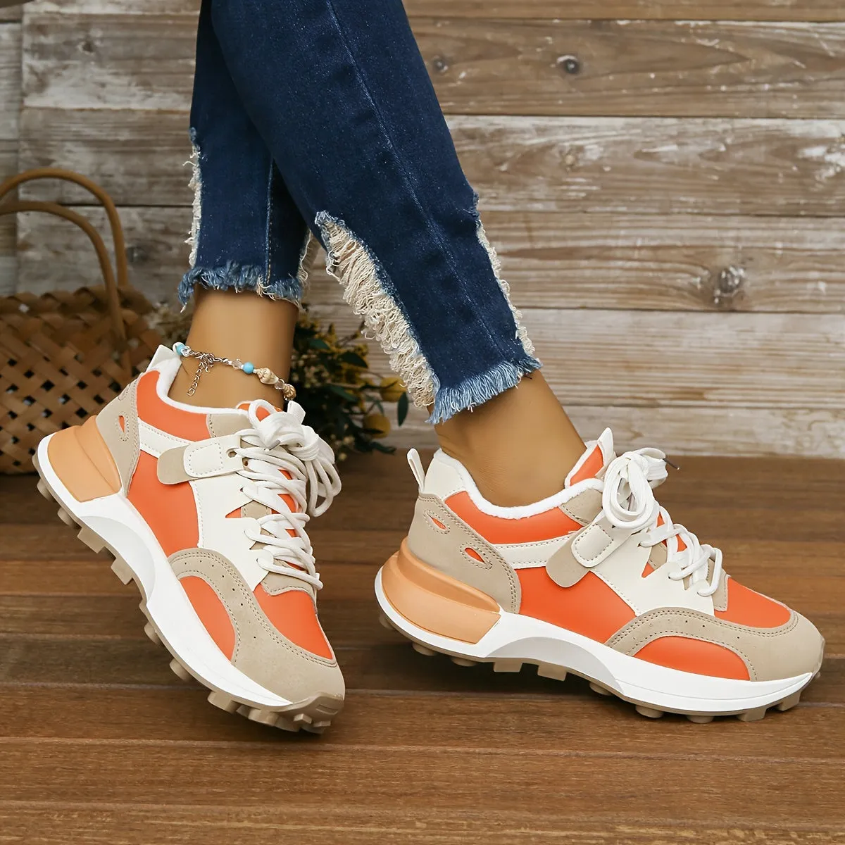 STACY - ULTRA-COMFORTABLE SNEAKERS
