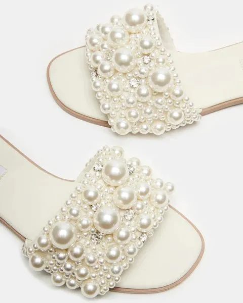 Steve Madden Knicky Sandal In Ivory