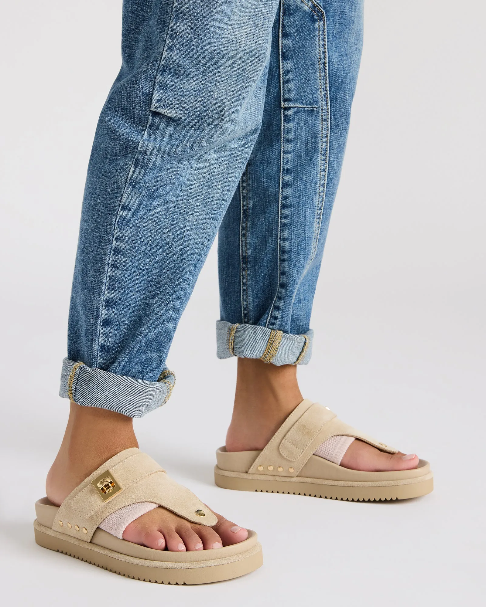 THONA SAND SUEDE