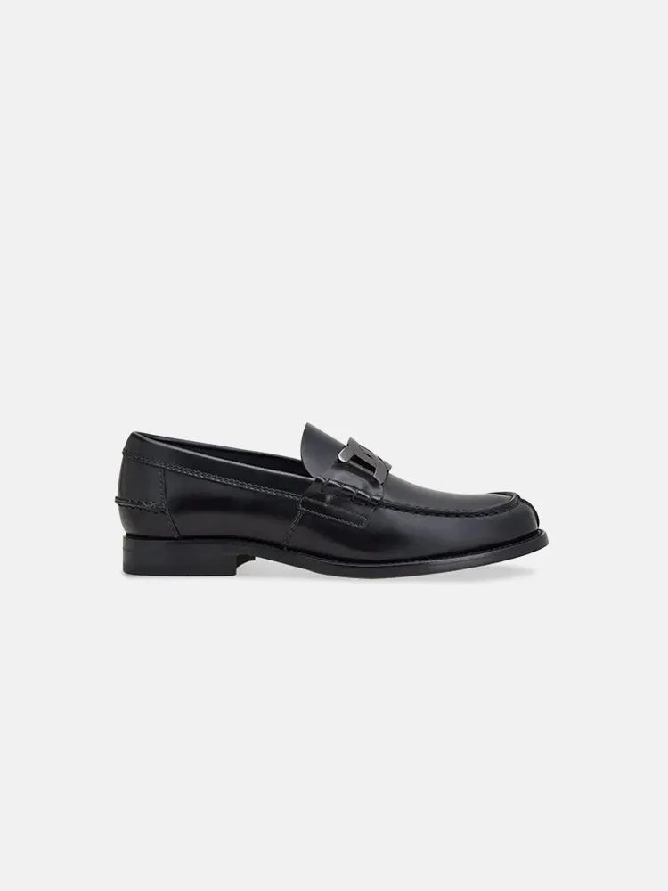Tods Black Leather Loafers with chain accessory