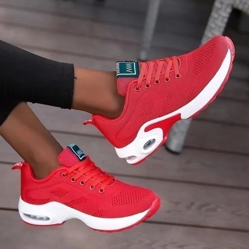 URSULA - COMFORTABLE SNEAKERS