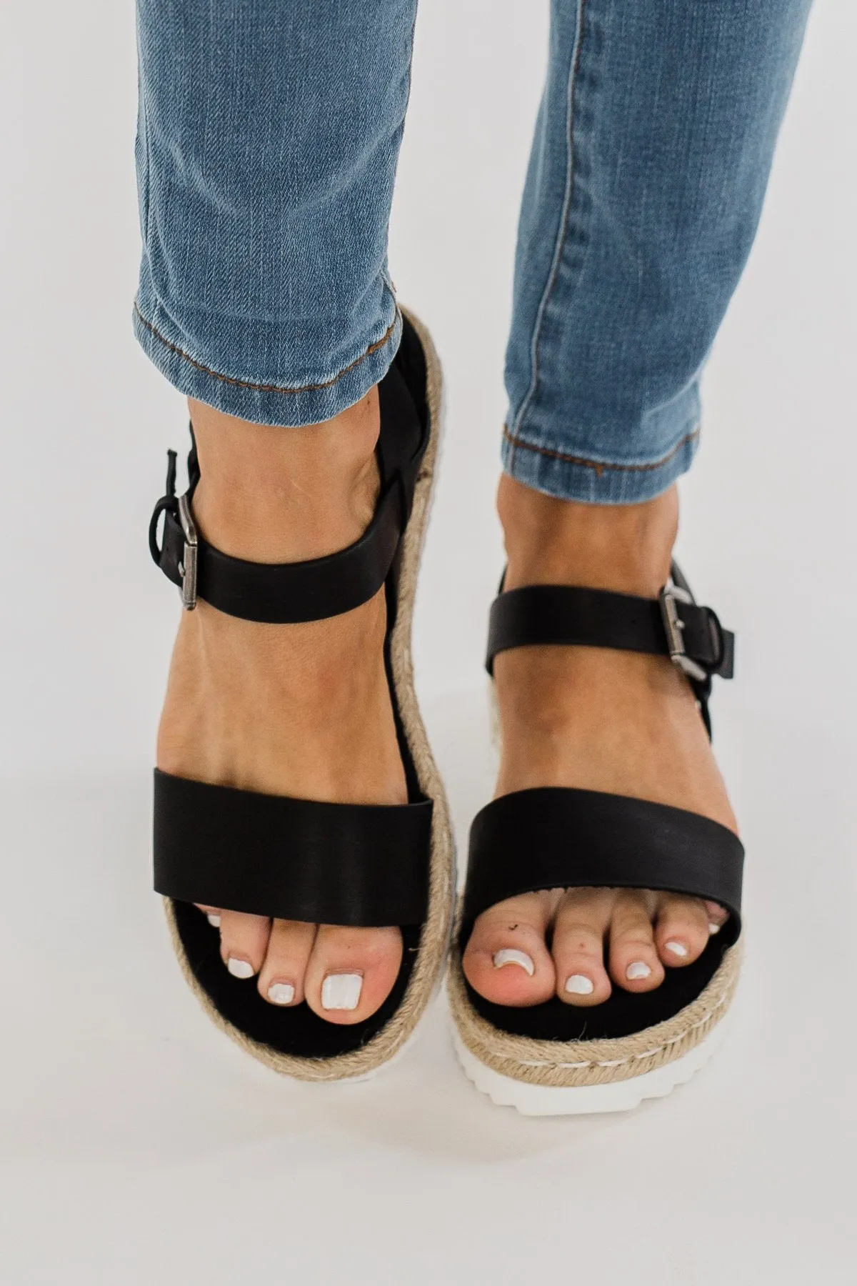 Very G Glossy Platform Sandals- Black