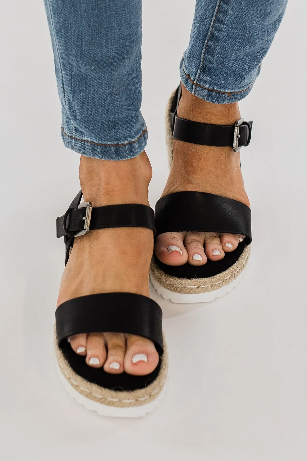 Very G Glossy Platform Sandals- Black