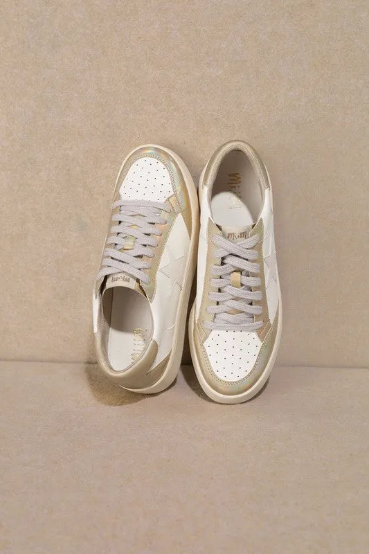 White/Gold Star, Low Top Sneakers