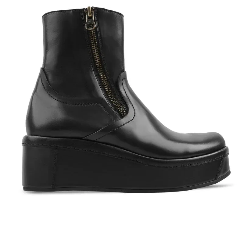 Women's Leather Boots